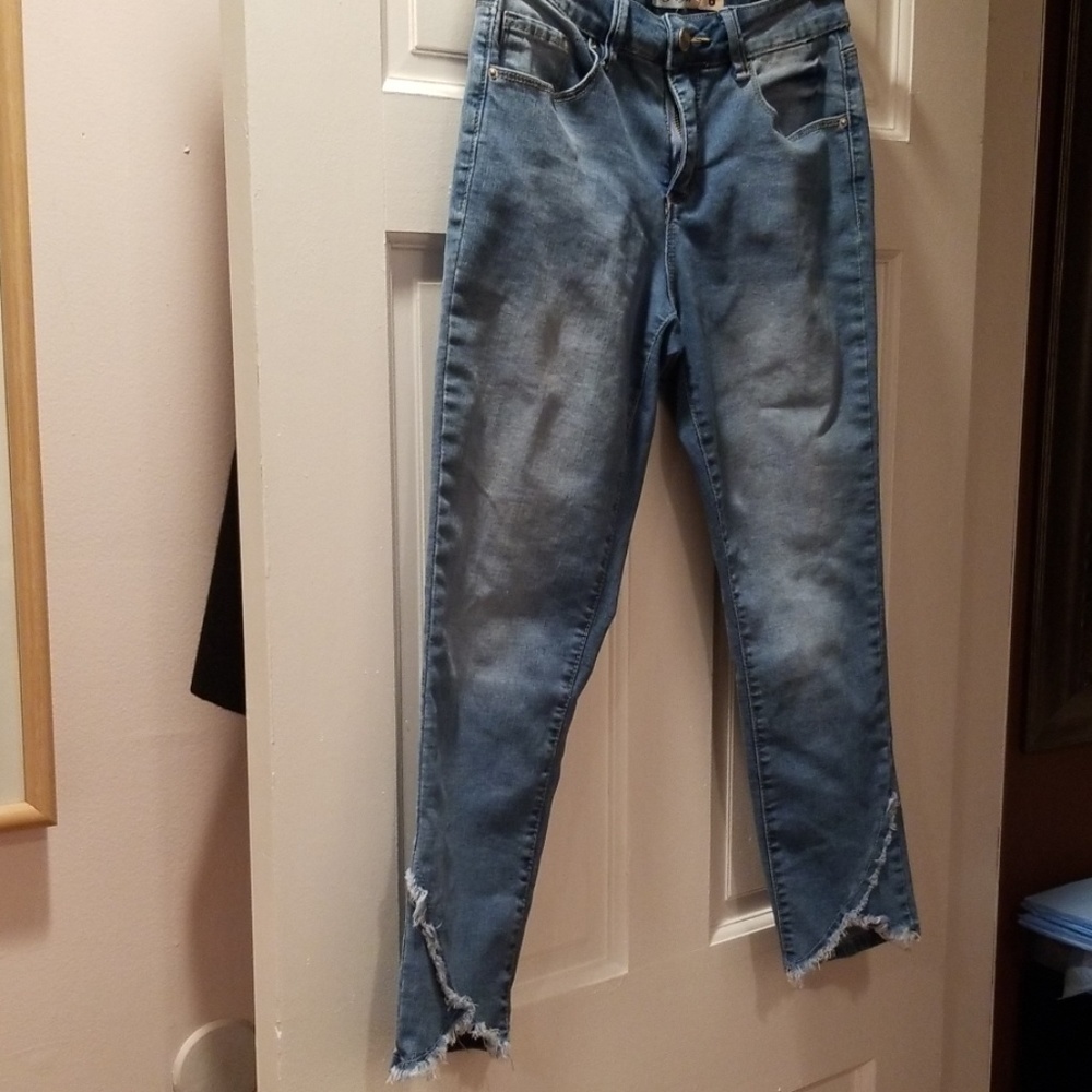 Jeans - Picture 3 of 7